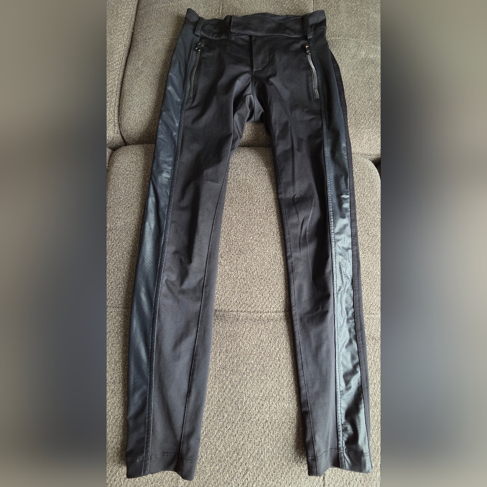 Lululemon Tuxedo Pants. Fits Size 4.
